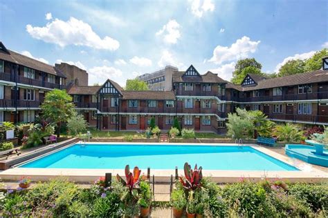 59 tudor court sw2|Studio for sale in Tudor Close, Brixton Hill, London SW2, £.